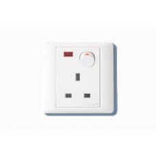 13A 3-pin socket can switch lights 1E CP04 138C