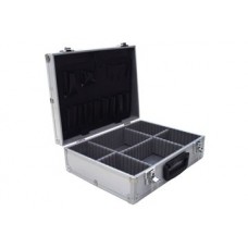 Carrying supplies Fairline FHAK3932